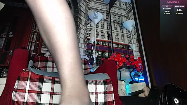 IamIris69's Live XXX Chat