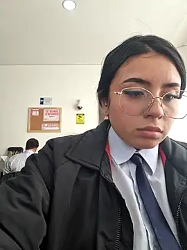 Sala de chat en directo de Angela__05