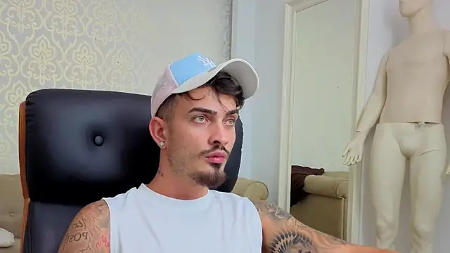 BrandonTate Chat XXX live