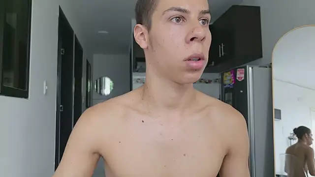 grey___27 élő XXX-chatje