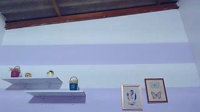 kimberlyvega Chat XXX in diretta