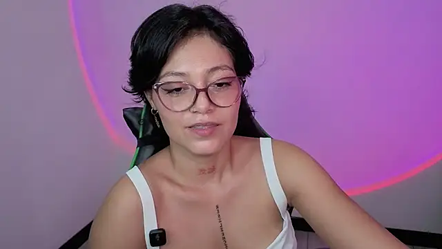 Qadeshoficial's Live XXX Chat