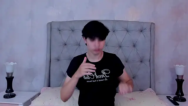 ColtonRyann Live chatroom