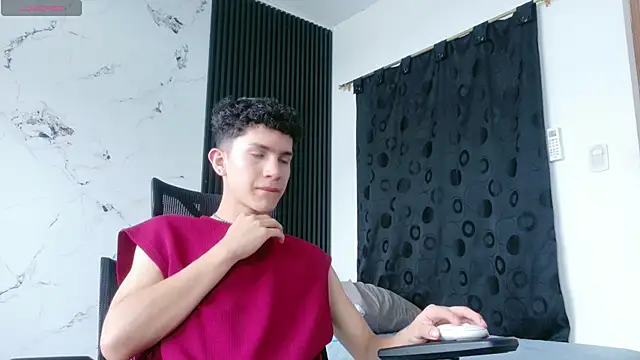 Noah_tyler_ 웹캠 쇼