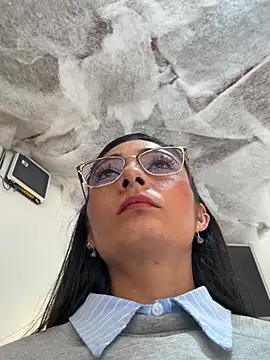 IsabellaMariet 现场XXX聊天