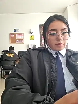 Angela__05 élő XXX-chatje