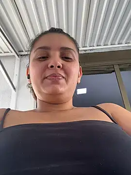 Chat XXX ao vivo de midsize_94