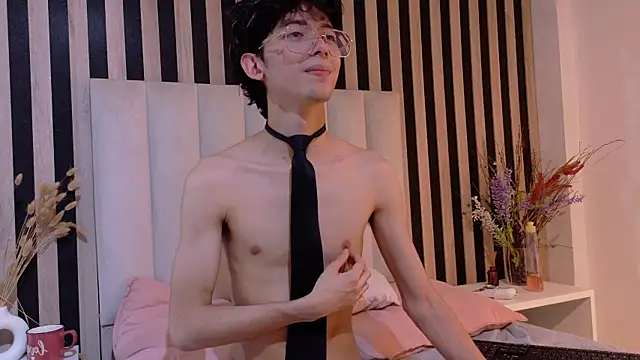 Twink_Sebas7 Live XXX Chat