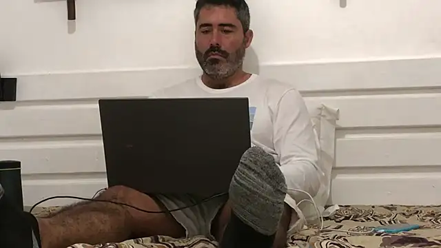 victor_chat live XXX chat