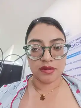 SOFI__10 live XXX chat