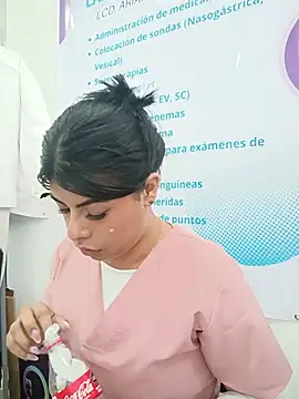 Chatroom XXX en direct de SOFIA-11_