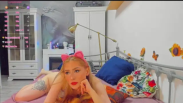 LizzyJordansxox – Naživo XXX chat