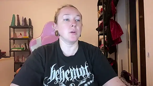 kisicaxx Adlı Modelin Canlı XXX Sohbeti