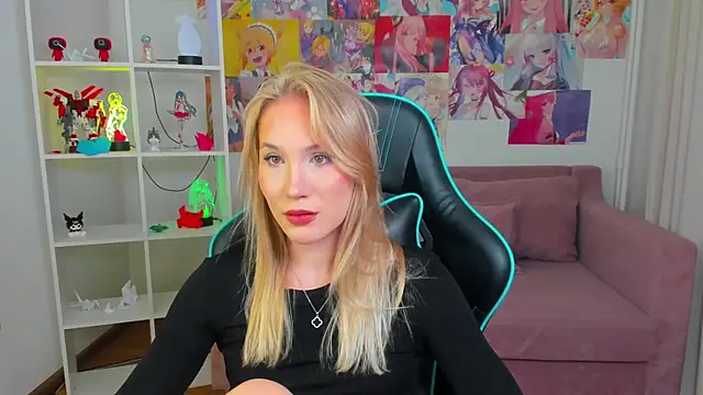 ElaraVoltage Chat XXX in diretta