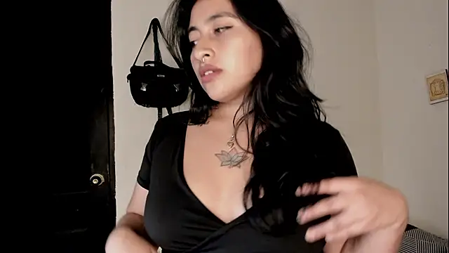 LisaHadwin 即時 XXX 聊天