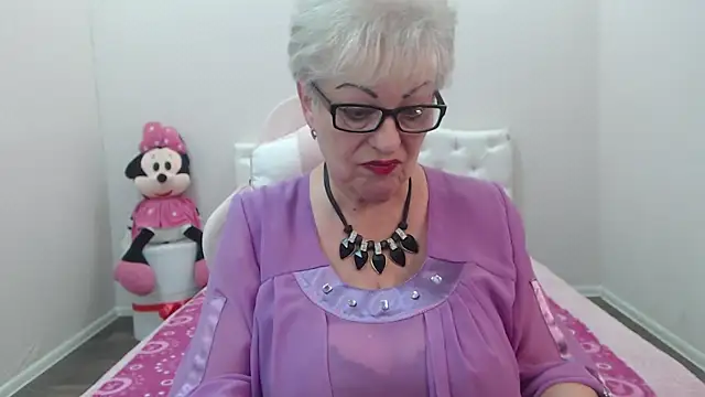 KayleSmoll's Live XXX Chat