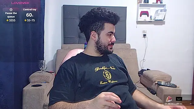 paulsprominence 现场XXX聊天