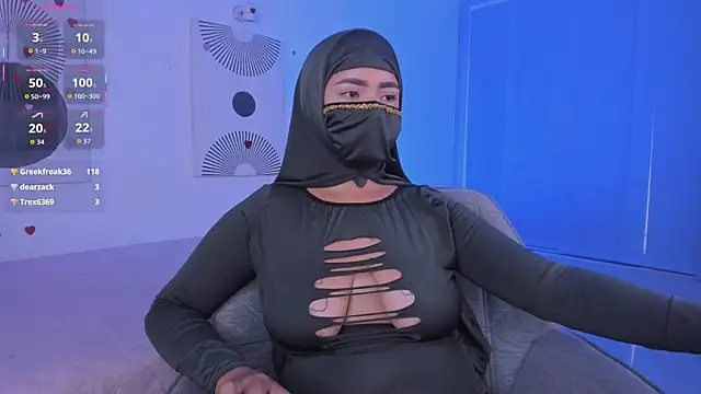 DarkLayla élő XXX-chatje