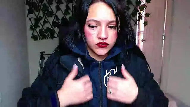 Violettasquirt Live XXX-Chat