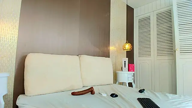 Tiifany_Baker 라이브 XXX 채팅