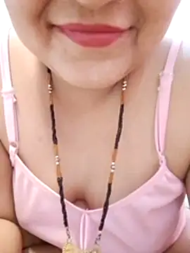 nikkyguddi's Live XXX Chat