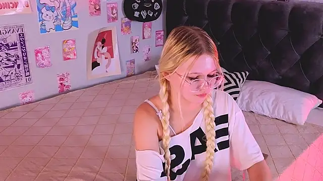 Chat XXX en directo de LunariaFox