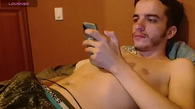 Tombgy07 live XXX chat
