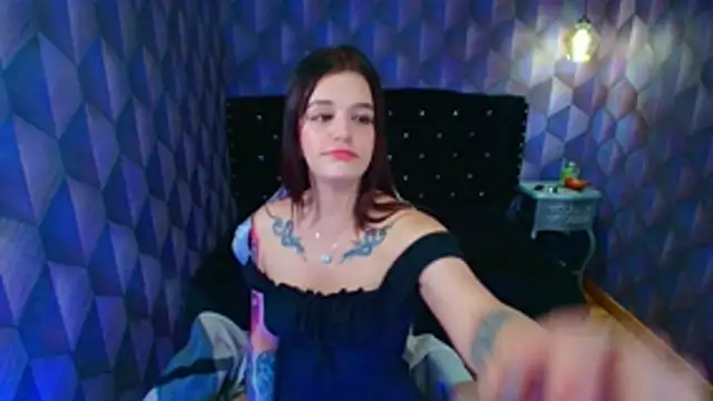 LiaHarryis XXX чат на живо