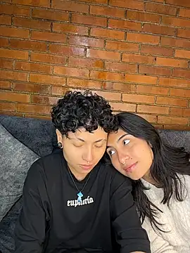 Chat XXX ao vivo de ian_mathias_
