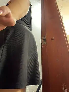 ISABELLA__LUNA Adlı Modelin Canlı XXX Sohbeti