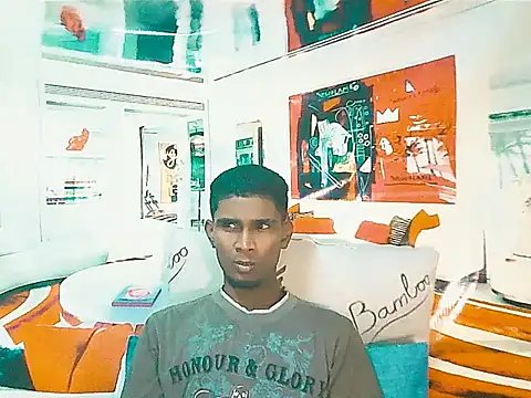 צ'אט XXX בשידור חי של IndianThuggin
