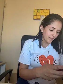 SamanthaWalker_ লাইভ XXX চ্যাট