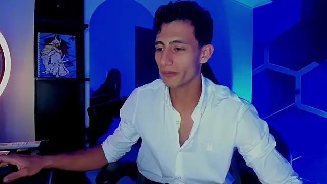 Онлайн чат XXX MaxiimoRomano_