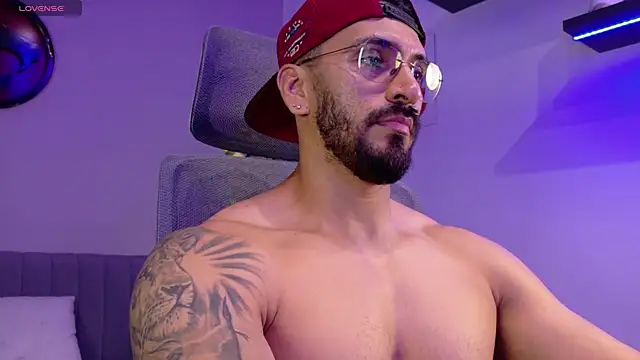 tony_muscle's Live XXX Chat