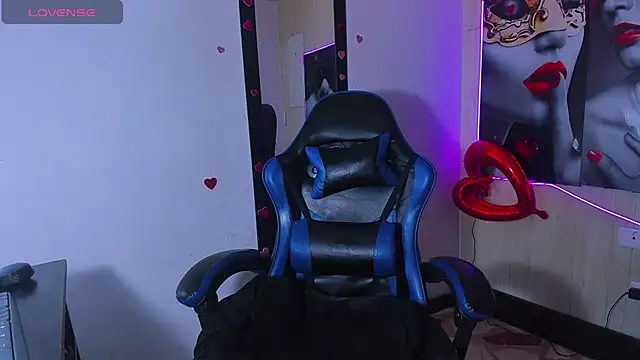honeyluxe_'s Live XXX Chat