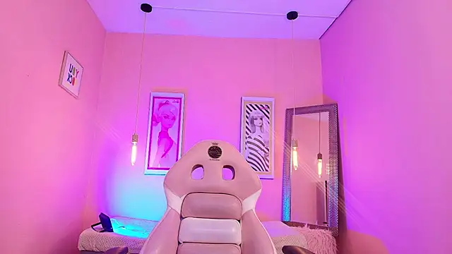 _sofia_smth_xx's Live XXX Chat