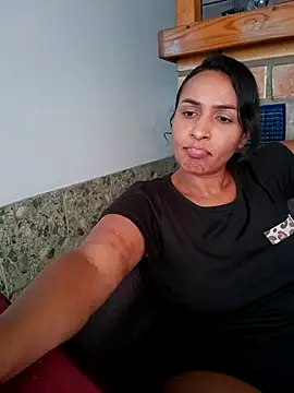 mell0102's Live XXX Chat
