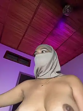 Chatroom XXX en direct de Yuli_arabic