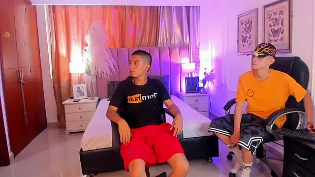 your_d0ll1's Live XXX Chat