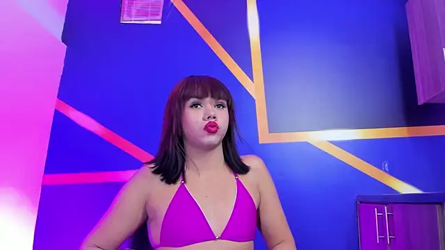 AndreaGiraldo_ Live XXX-chat