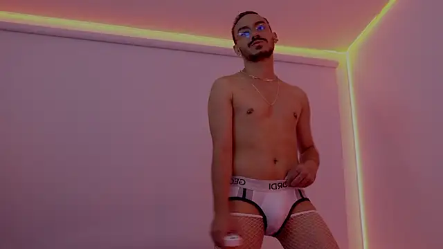 Онлайн чат XXX thomas_montiel