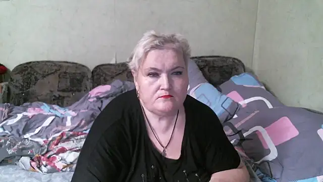 Lana555 现场XXX聊天