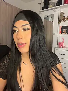 Jade-Naughty's Live XXX Chat