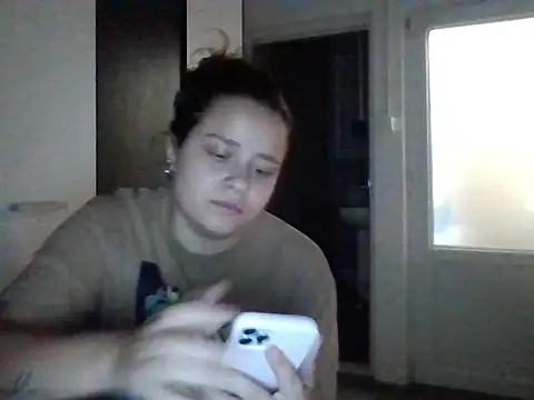 BellaVibesweet Chat XXX live