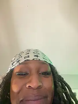 Chat +18 de SP1CY_MOMMY ao vivo
