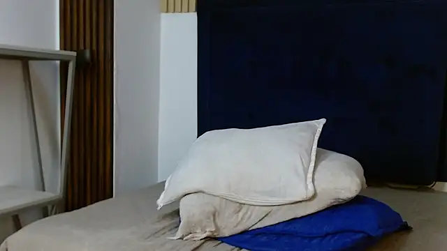 alexis_fernandezn Live XXX chat