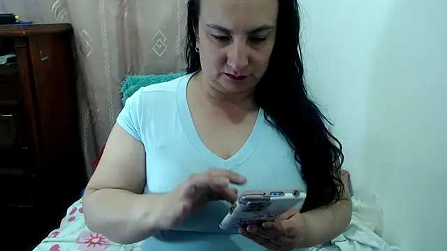 Chatroom XXX en direct de Ashyle