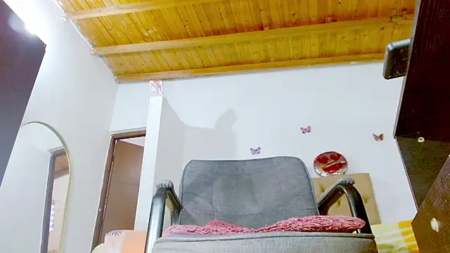 Dolldirtyxxx: вебкам-шоу