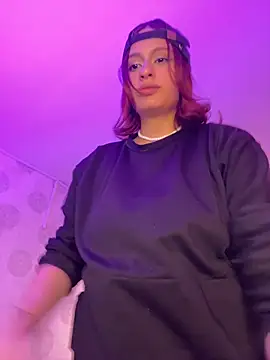 Chat +18 de steffmontespink18 ao vivo