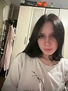 GraceMonroes Adlı Modelin Canlı XXX Sohbeti